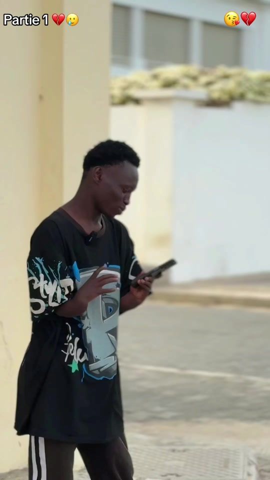 TikTok video thumbnail by laye.zoo7