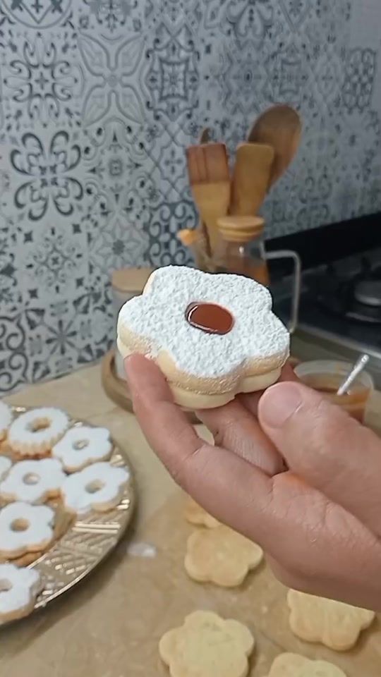 TikTok video thumbnail by felfoula.09
