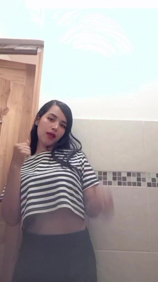TikTok video thumbnail by karolinecastro77