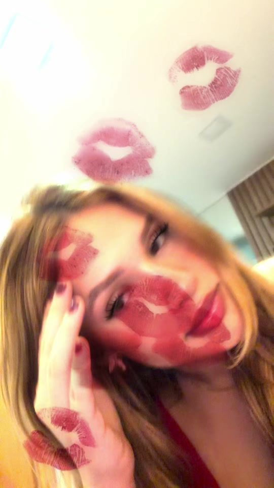 TikTok video thumbnail by clarabizerril_