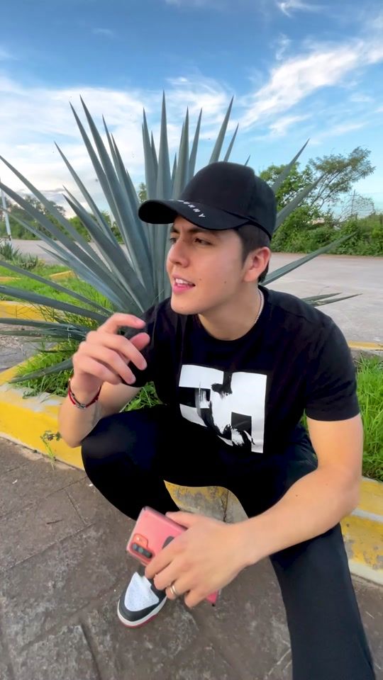 TikTok video thumbnail by banda.los.sebastianes