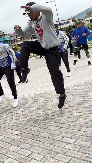 TikTok video thumbnail by zeus_dance