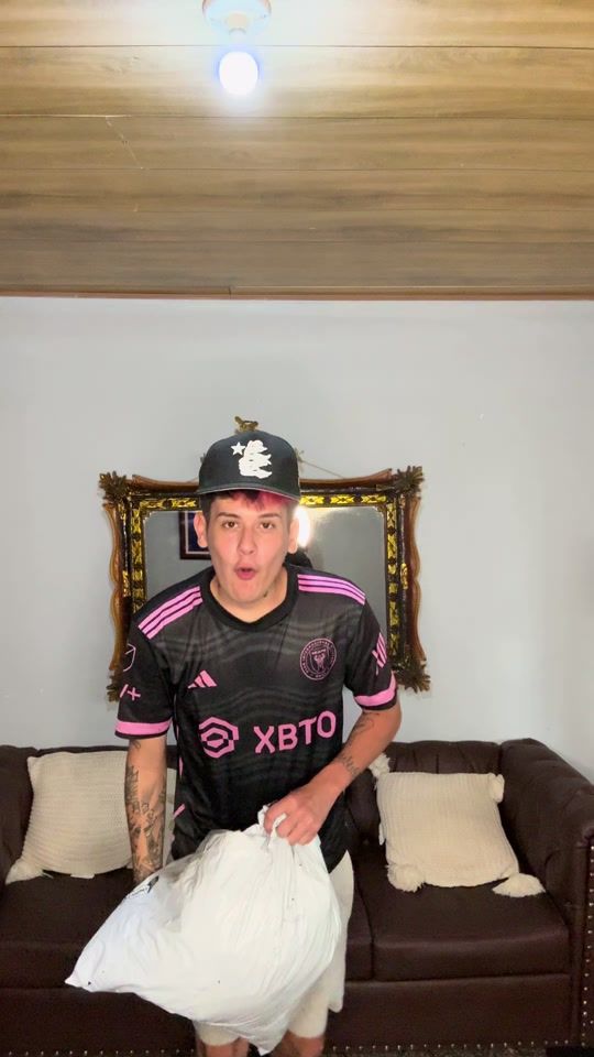 TikTok video thumbnail by aaroncillooo_