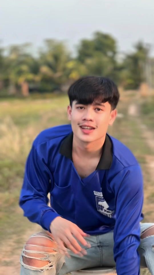 TikTok video thumbnail by viwki_