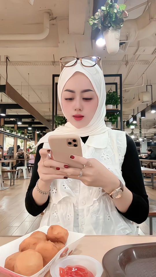 TikTok video thumbnail by ella_trendyy