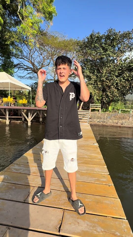 TikTok video thumbnail by aaroncillooo_