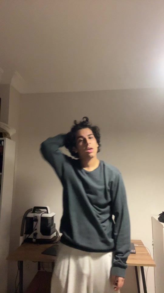 TikTok video thumbnail by pislikolmayansokakfaresi