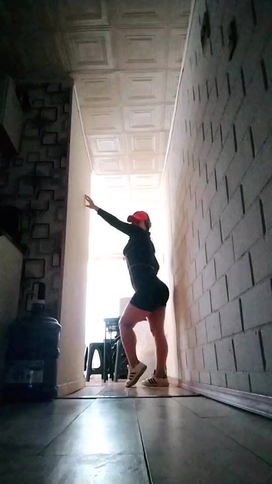 TikTok video thumbnail by bekkazomb