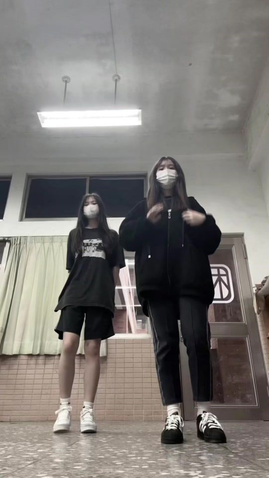 TikTok video thumbnail by emma2._.0616