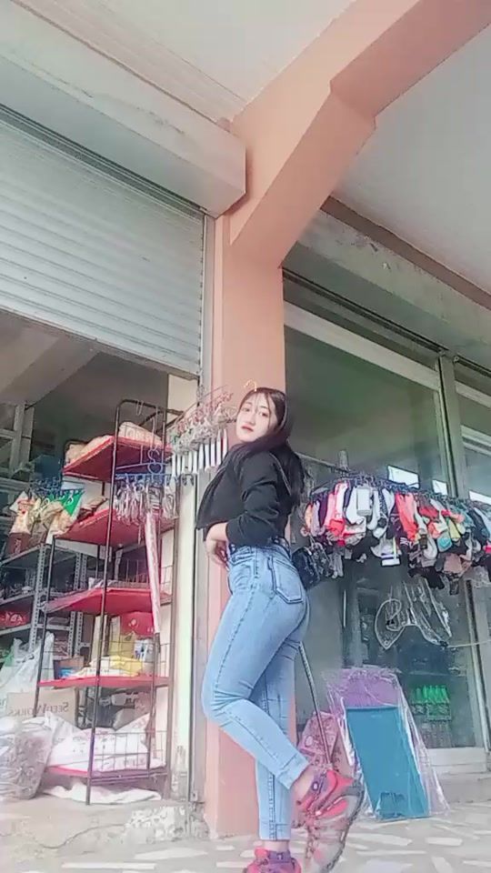 TikTok video thumbnail by shortchasis16