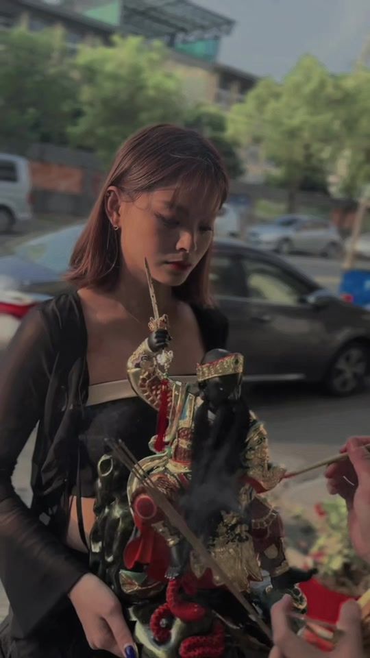 TikTok video thumbnail by liang_.1016