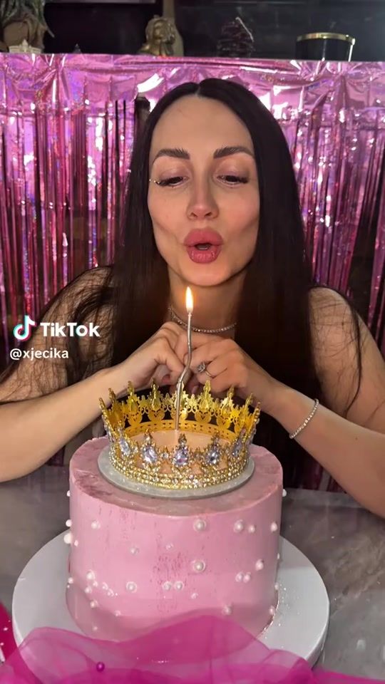 TikTok video thumbnail by eva.gasi