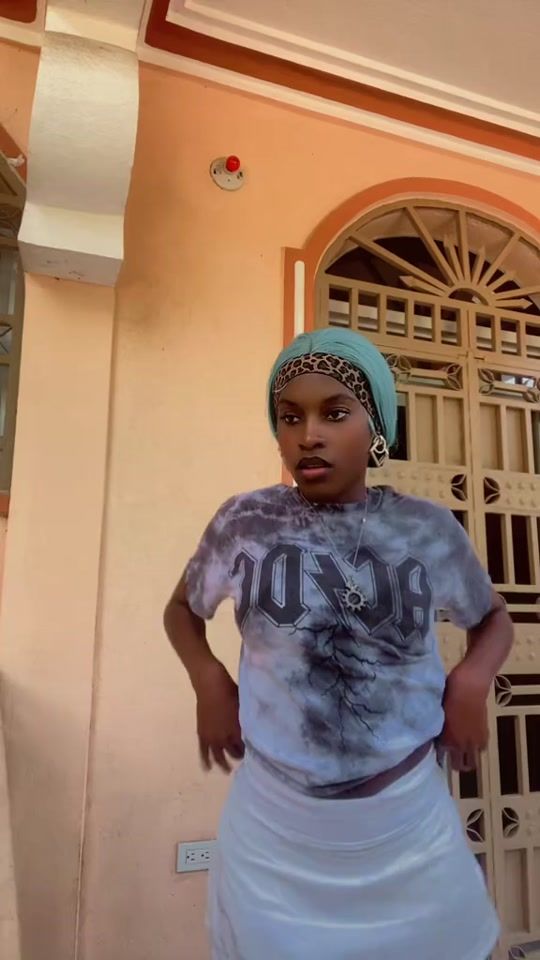 TikTok video thumbnail by lorrunse