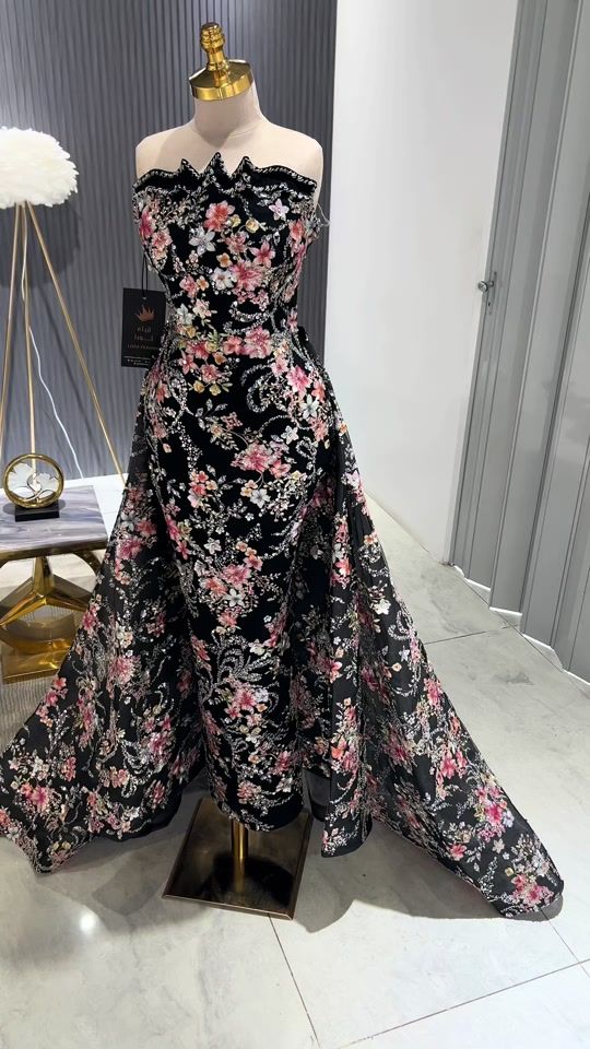 TikTok video thumbnail by lorafashion00