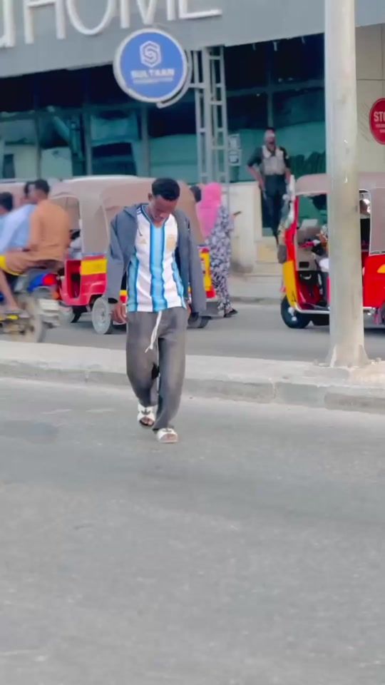 TikTok video thumbnail by cabdikp