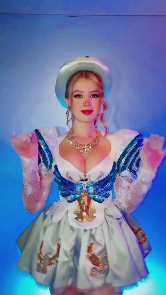 TikTok video thumbnail by caporaleselfec