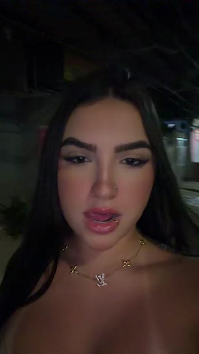 TikTok video thumbnail by larissaflor_