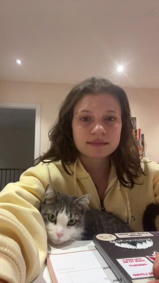 TikTok video thumbnail by celiaaasays