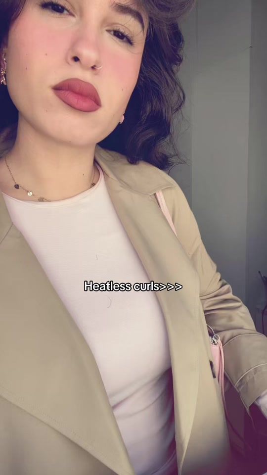TikTok video thumbnail by yasminebenromdhanee