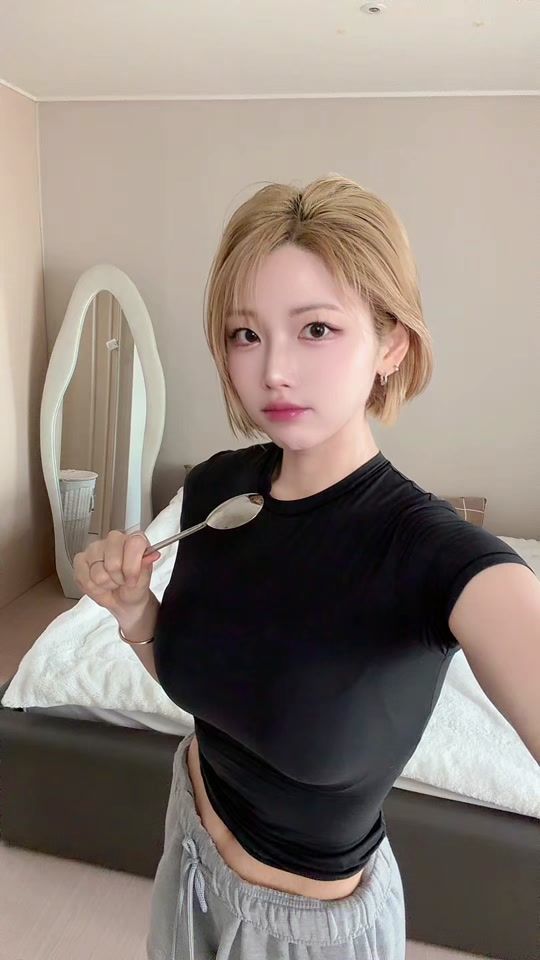 TikTok video thumbnail by jeebarbie