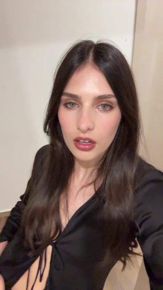 TikTok video thumbnail by nicolettaabrantes