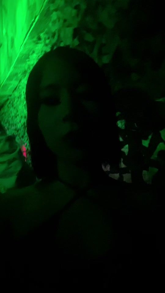 TikTok video thumbnail by isaris_