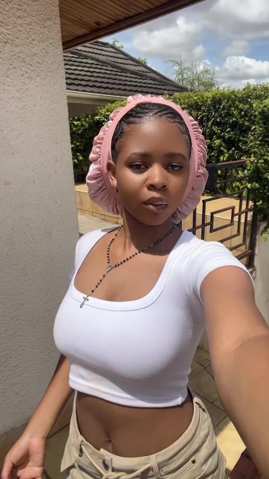 TikTok video thumbnail by roxygzari1