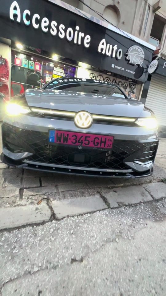 TikTok video thumbnail by accessoire_auto_winter