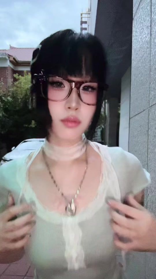 TikTok video thumbnail by glitchy.s3
