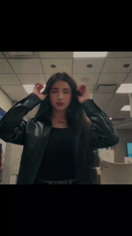 TikTok video thumbnail by srrah63