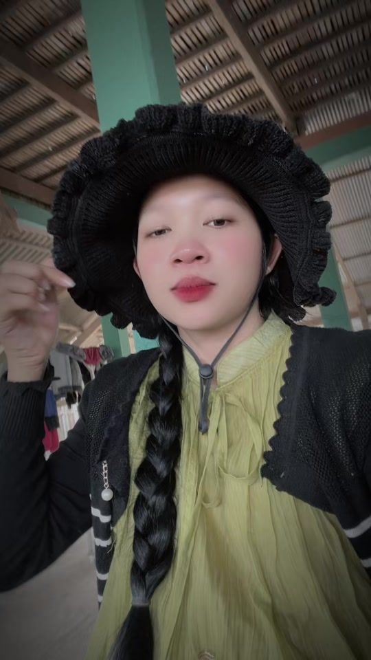 TikTok video thumbnail by jeegi4
