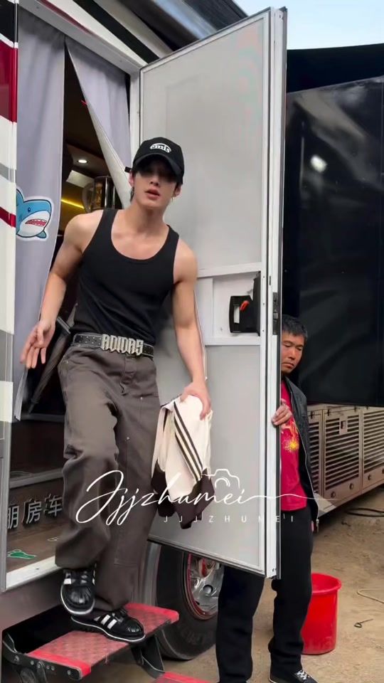 TikTok video thumbnail by user_lyly1504