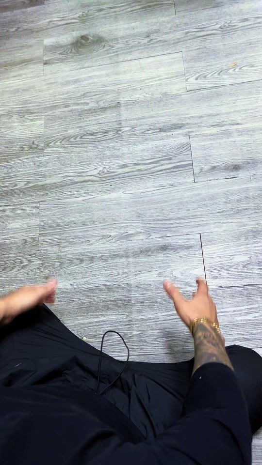 TikTok video thumbnail by dyn.sneakers