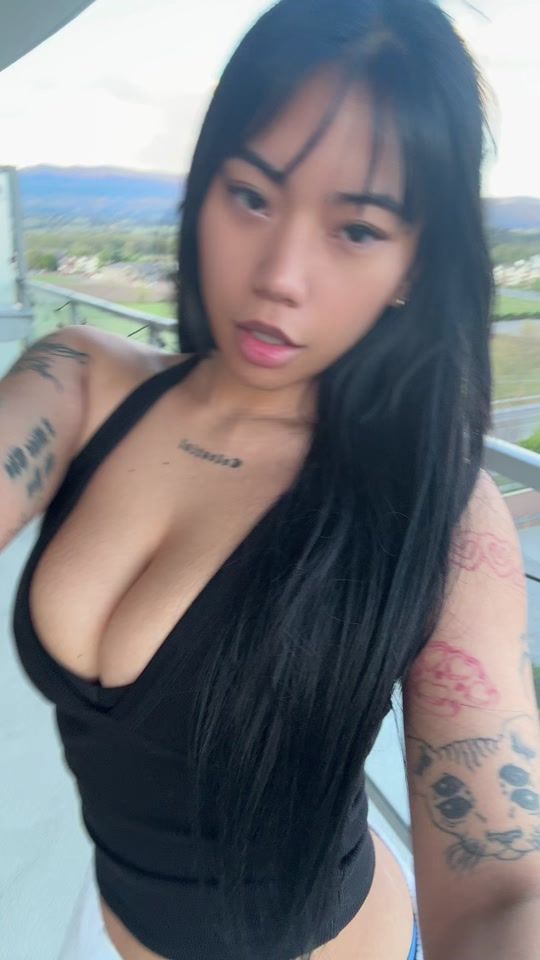 TikTok video thumbnail by maharlicacrashingout