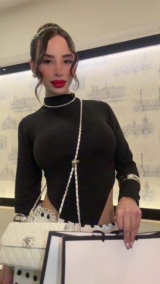 TikTok video thumbnail by lauriverosss