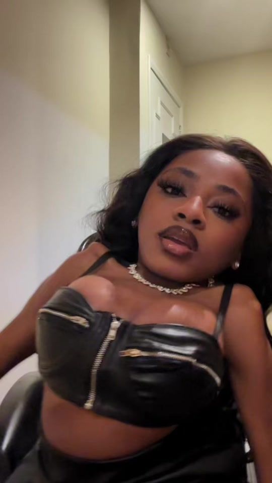 TikTok video thumbnail by lorrayne_carolyne