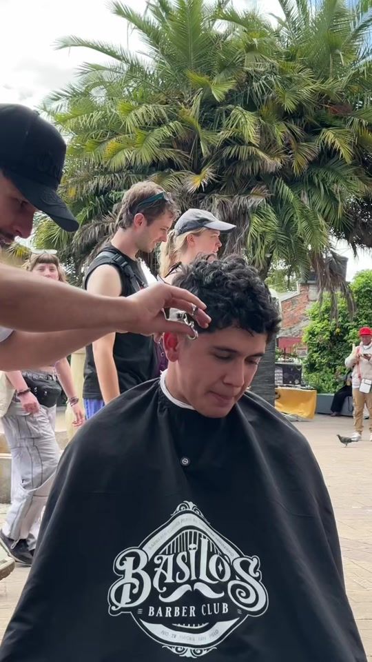 TikTok video thumbnail by renu_barber