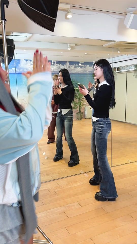 TikTok video thumbnail by stayc_jp