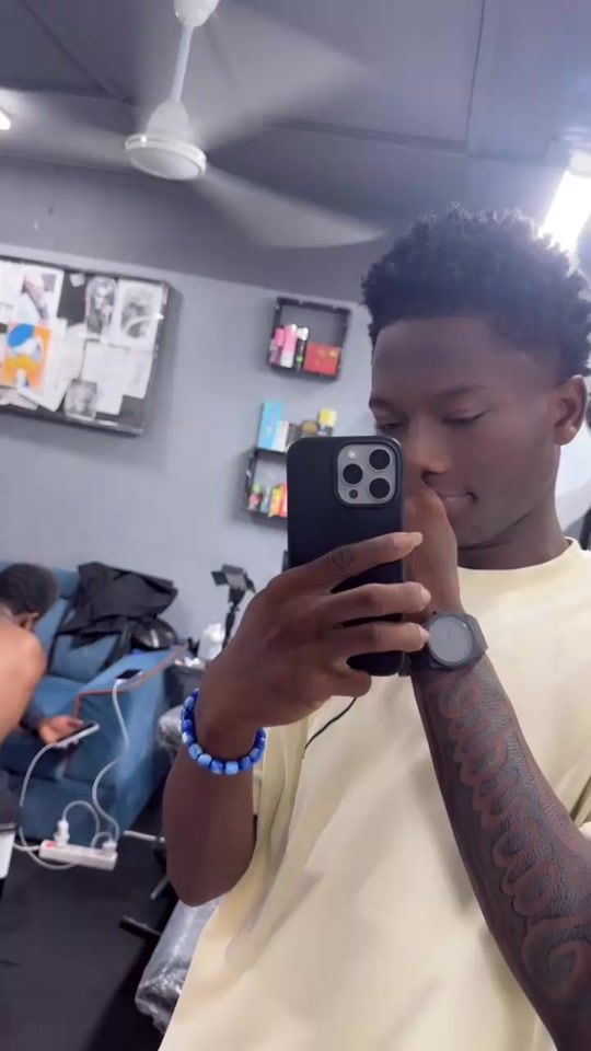 TikTok video thumbnail by esaie.acrombessi