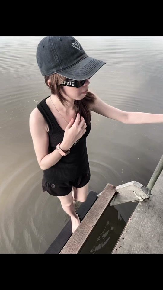 TikTok video thumbnail by eyney0