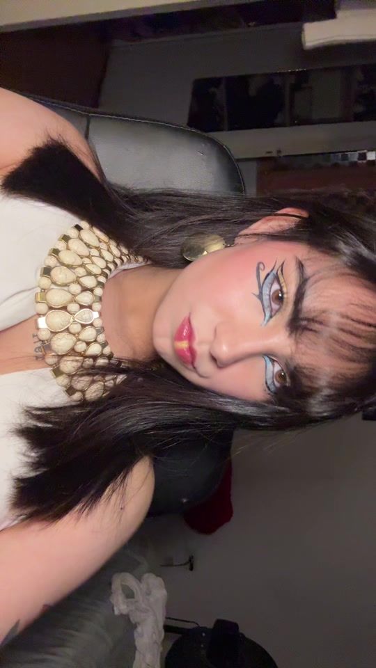 TikTok video thumbnail by carolinabece_