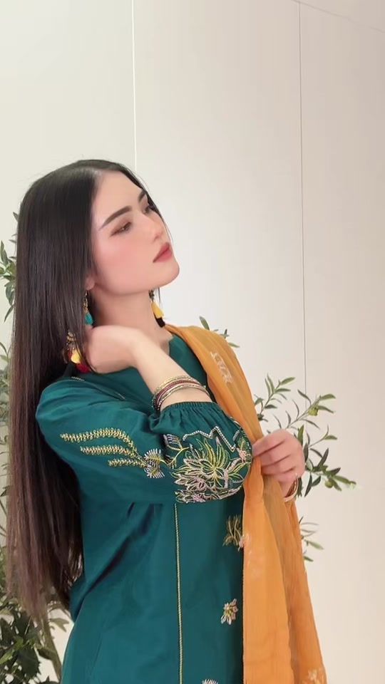 TikTok video thumbnail by makeupby_azzy