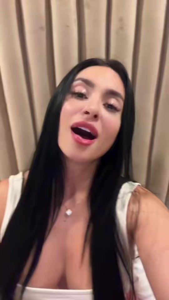 TikTok video thumbnail by valeriakleinx