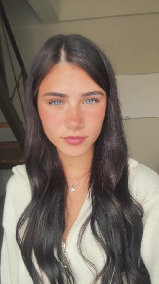TikTok video thumbnail by emiiirios