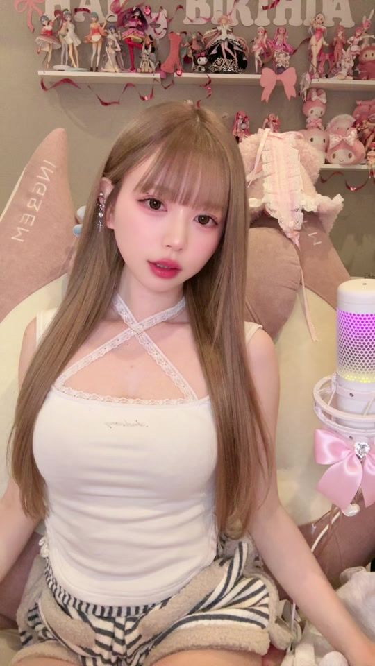 TikTok video thumbnail by momow_421