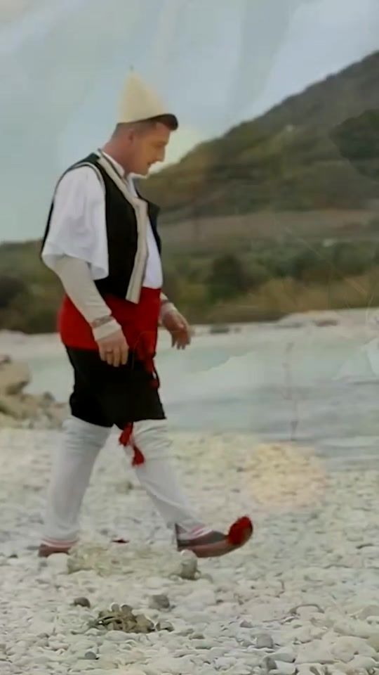 TikTok video thumbnail by webmusic.al