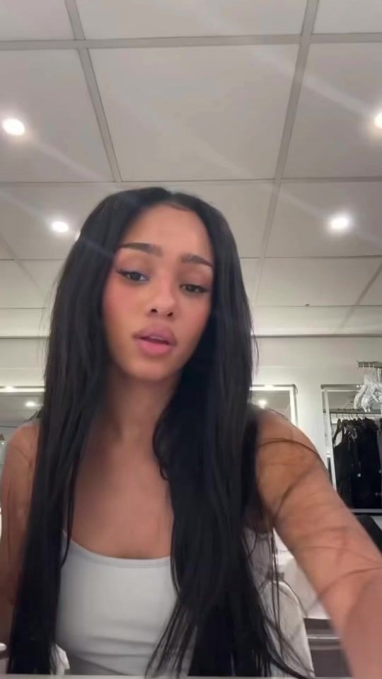TikTok video thumbnail by meret_manon_