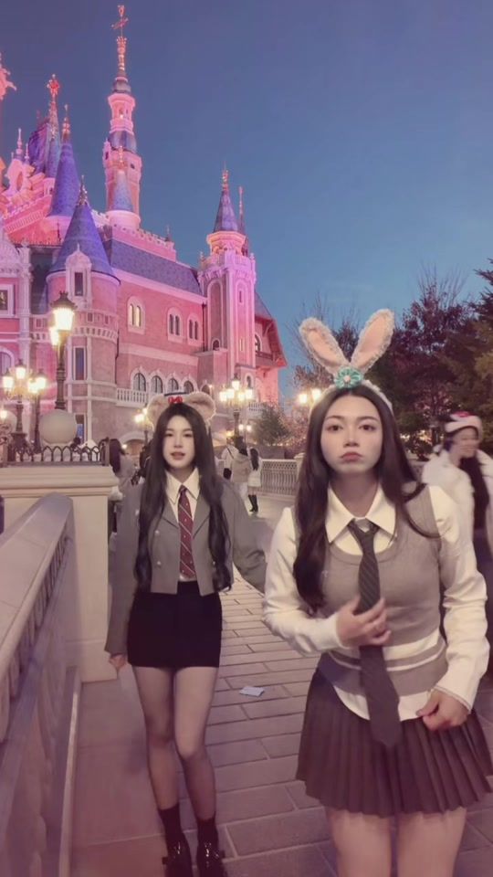 TikTok video thumbnail by jialing1017_