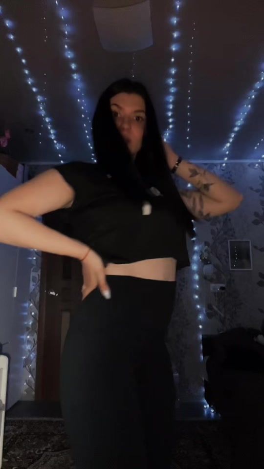 TikTok video thumbnail by lia2103_