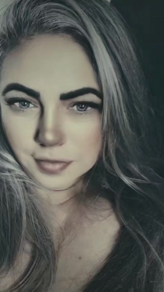 TikTok video thumbnail by loiraa_48